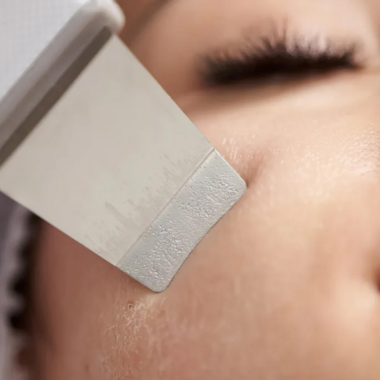 Nari – Sanftes Peeling und Tiefenreinigung für empfindliche Hauttypen