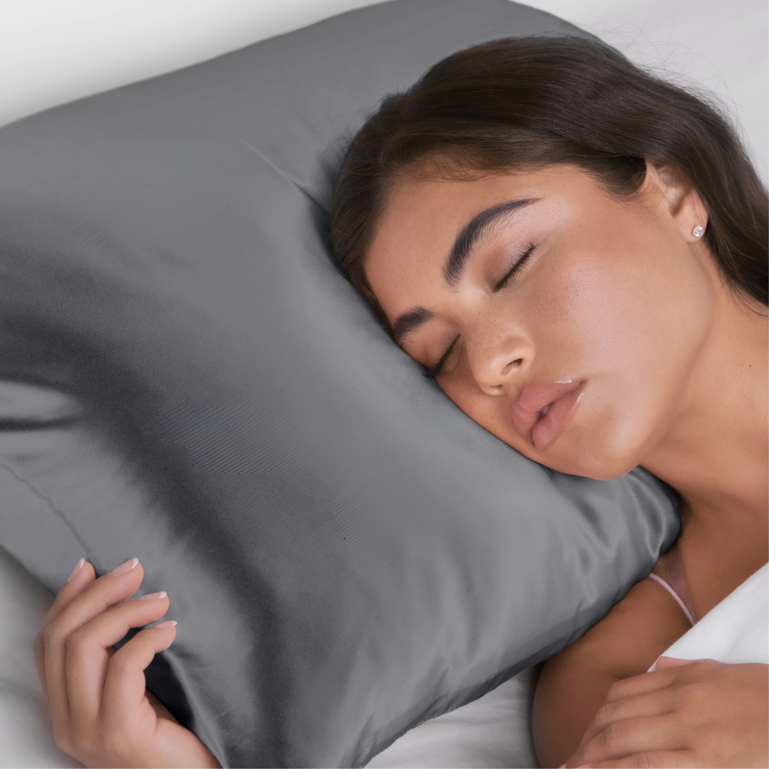 Ayla – Set aus 2 Satin-Kissenbezügen
